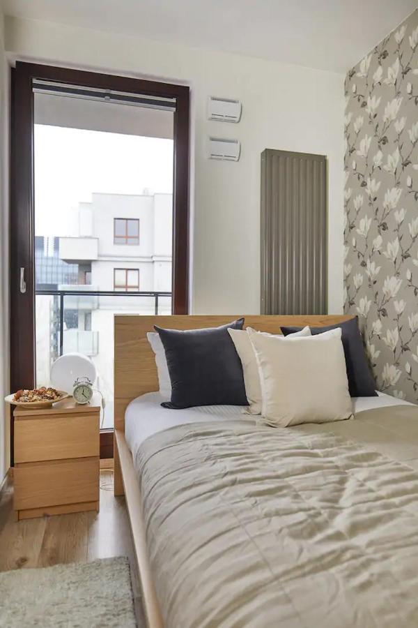 P&O Serviced Apartments Siedmiogrodzka III Varsovia Exterior foto